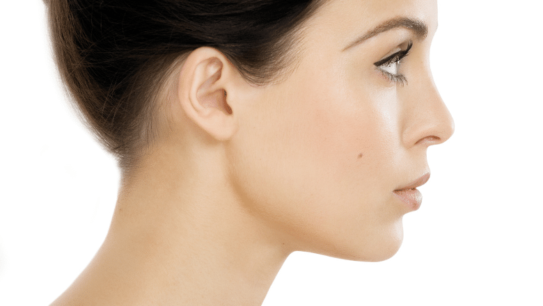 What Causes a Droopy Nose